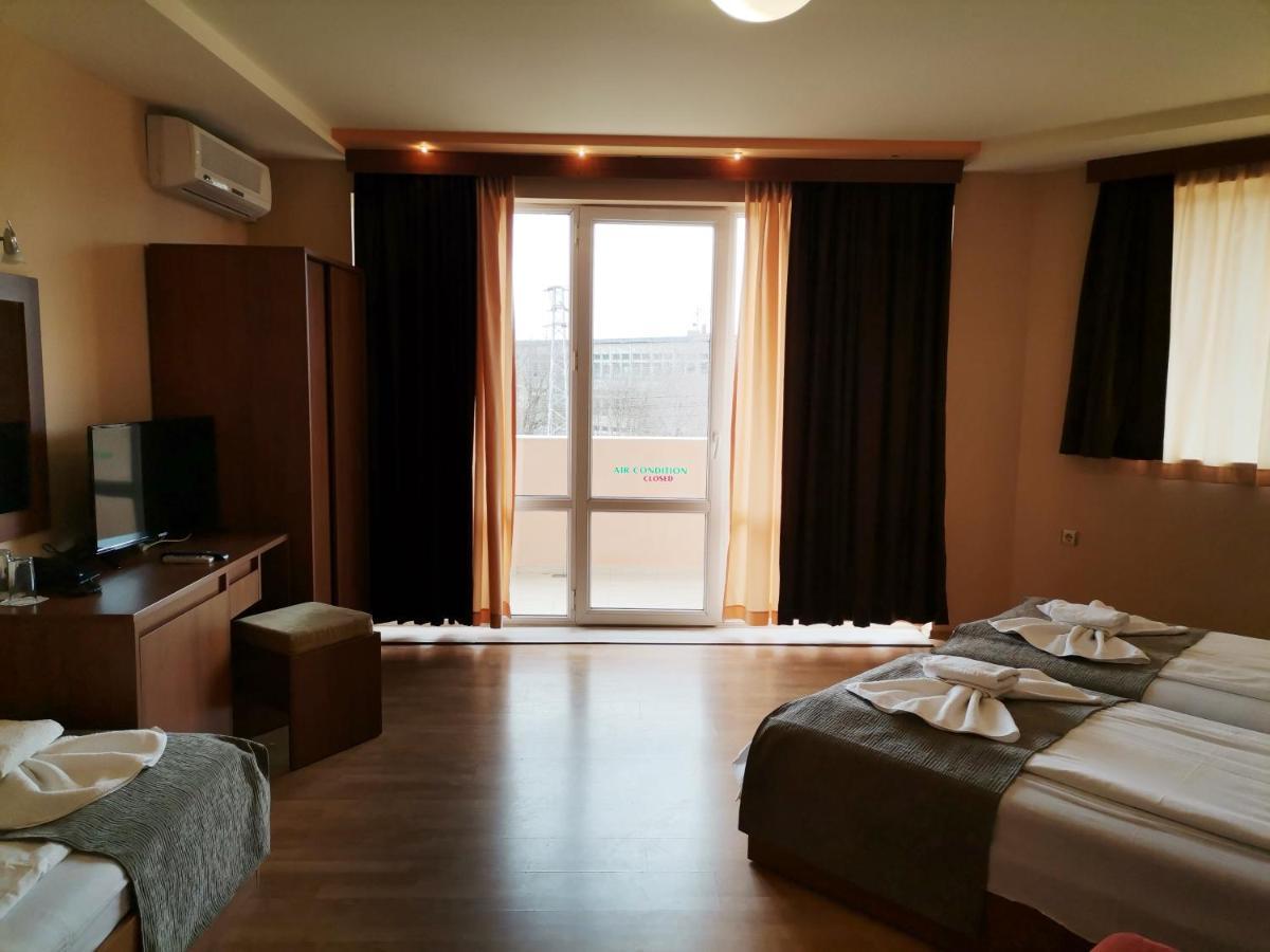 Hotel Paris Relax Zone Balchik Exterior foto